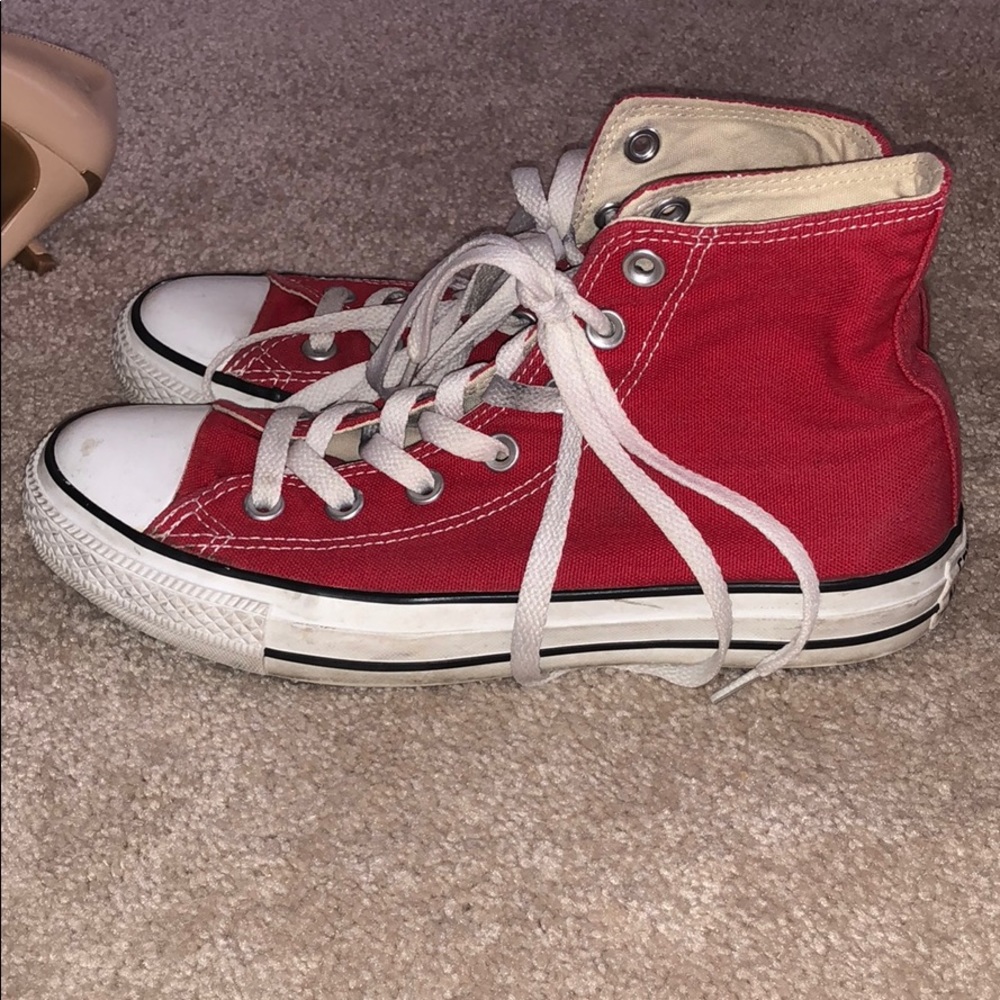 High Top Red Converse sz 8